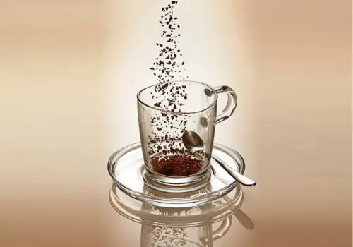 Preparación café en frío reduce acidez y cafeína