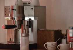 Cafetera automática, disfruta de un buen café